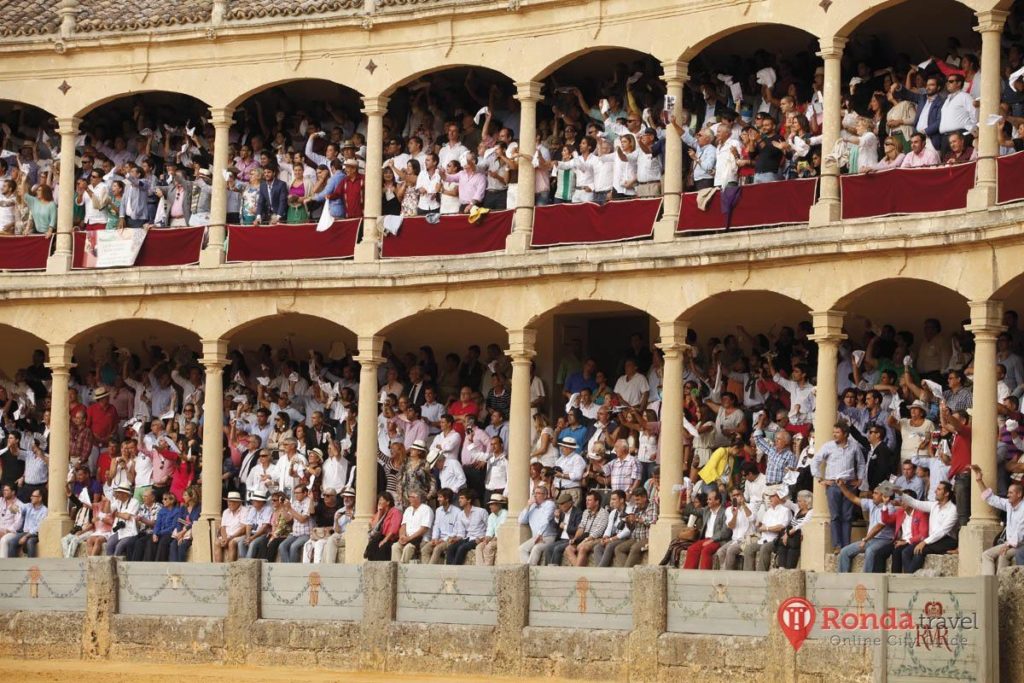 Ronda Bullfight - Crowd